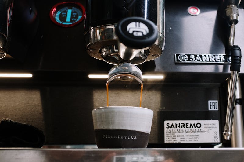 Double espresso and Italian coffee at Pizzana